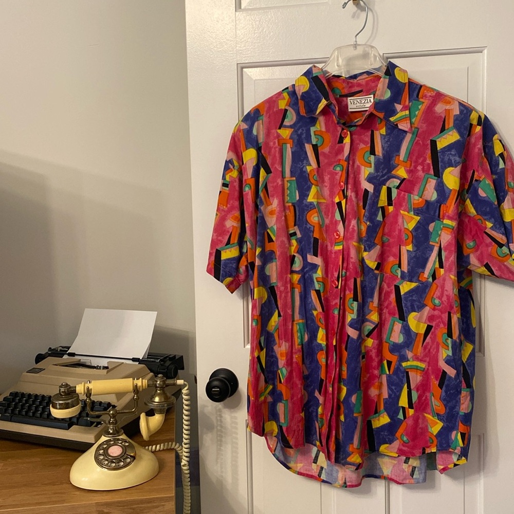 Vintage 90s Colorful Abstract Button Down